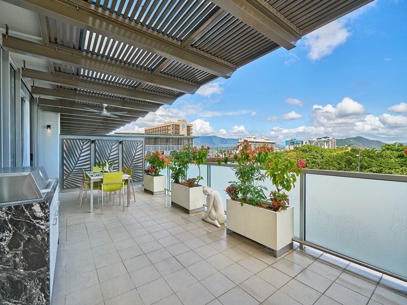 7/1 Marlin Parade, Cairns City QLD 4870