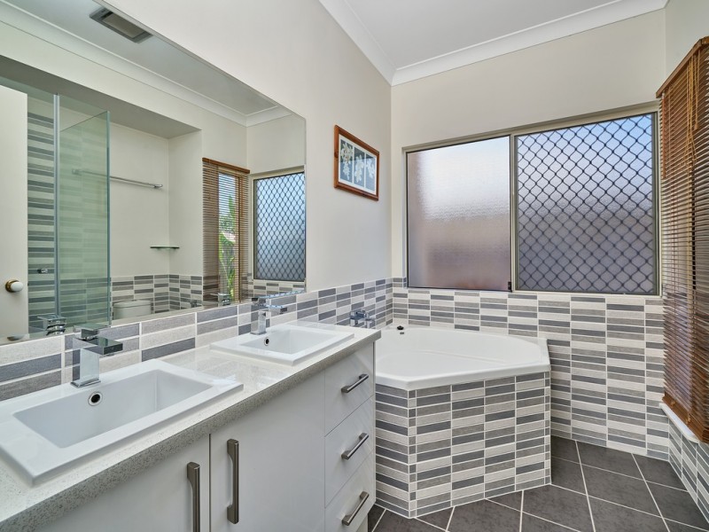 25 Amazon Close, Mount Sheridan QLD 4868