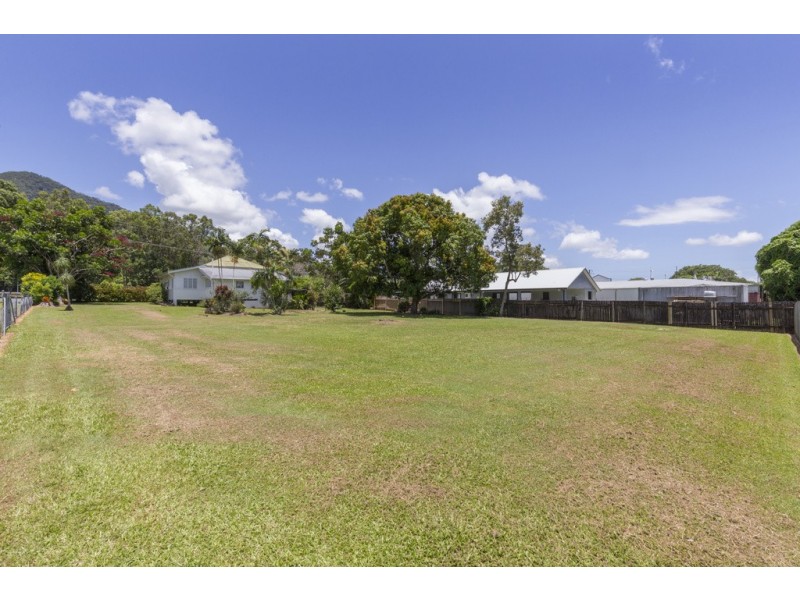 188 Progress Road, White Rock QLD 4868