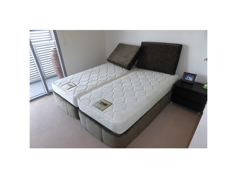 Cairns City QLD 4870