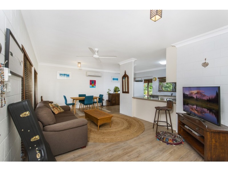 32 Leeuwin Crescent, Bentley Park QLD 4869