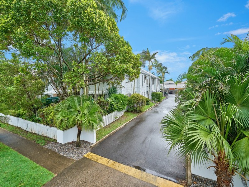 13/8-14 Rose Street, Westcourt QLD 4870