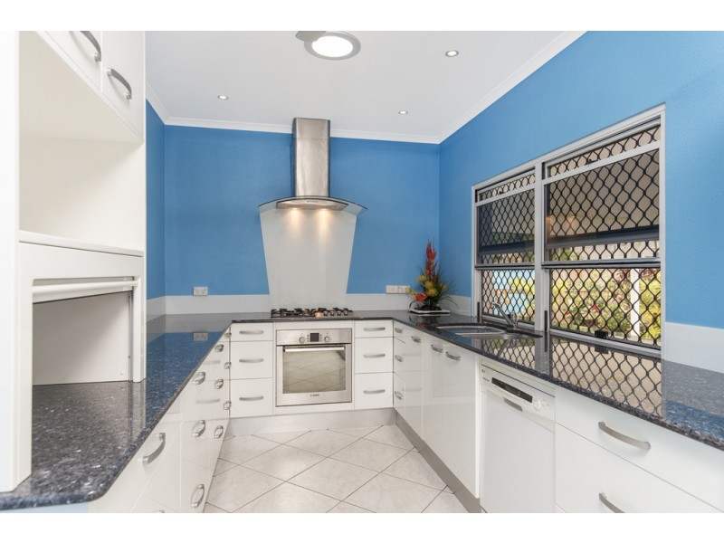 9 Gadgarra Close, Edmonton QLD 4869