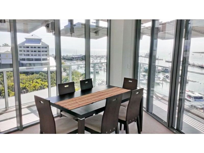 Cairns City QLD 4870