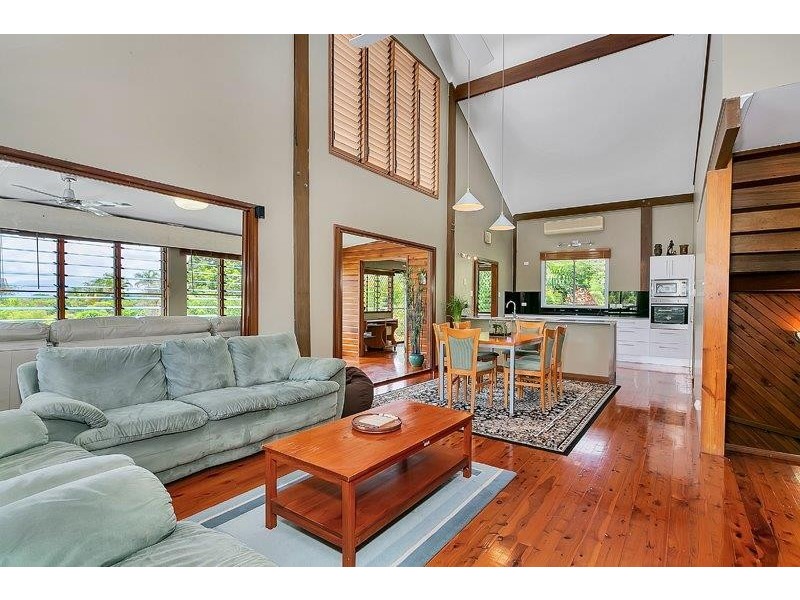 3 Nero Close, Mooroobool QLD 4870