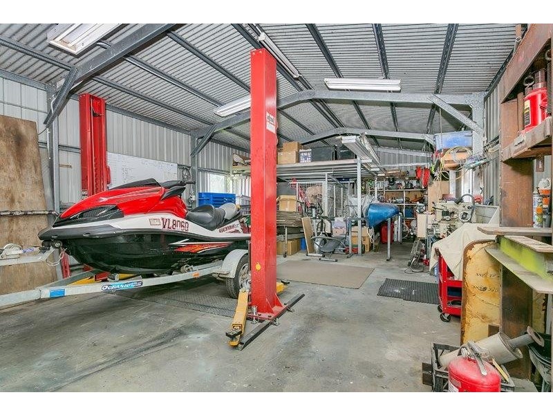 3 Nero Close, Mooroobool QLD 4870