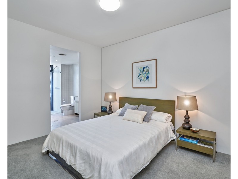 27/1 Marlin Parade, Cairns City QLD 4870