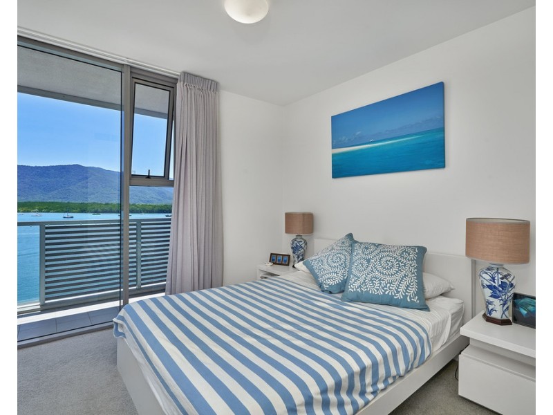 27/1 Marlin Parade, Cairns City QLD 4870