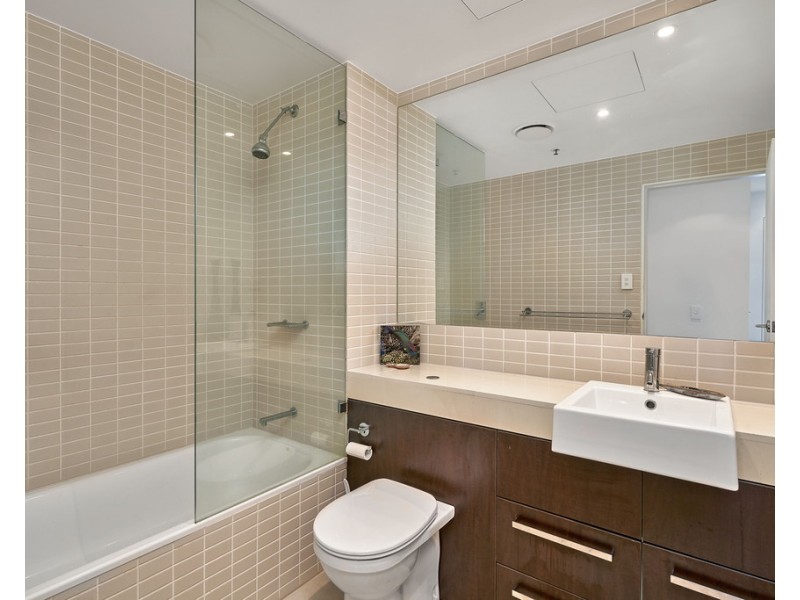 27/1 Marlin Parade, Cairns City QLD 4870