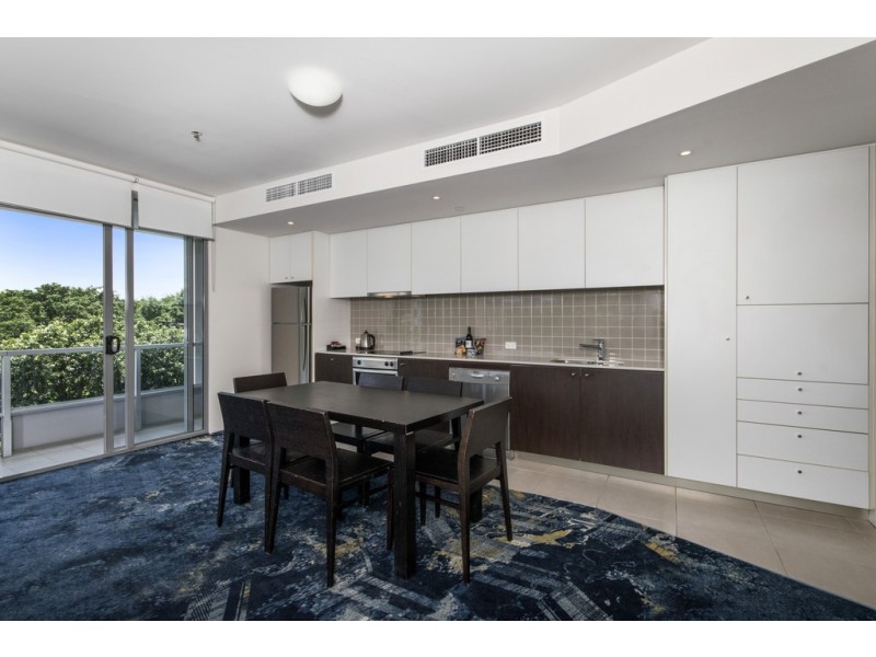 326-327/1 Marlin Parade, Cairns City QLD 4870