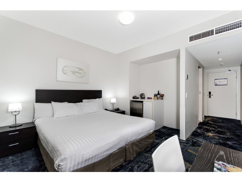 326-327/1 Marlin Parade, Cairns City QLD 4870