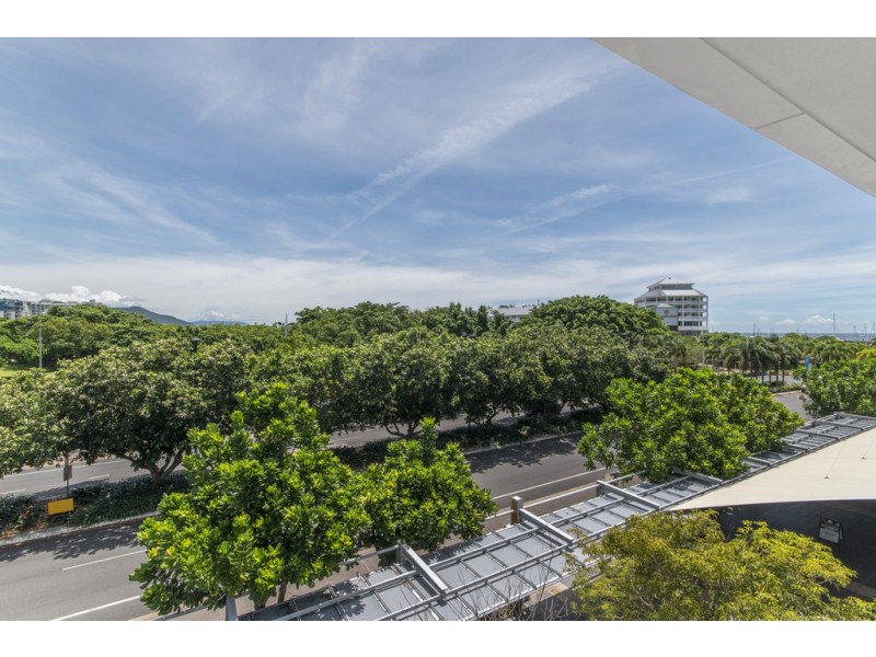 326-327/1 Marlin Parade, Cairns City QLD 4870