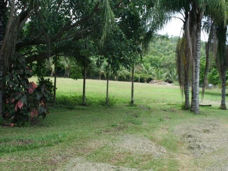 Lot 11 Stevens Street, Clifton Beach QLD 4879
