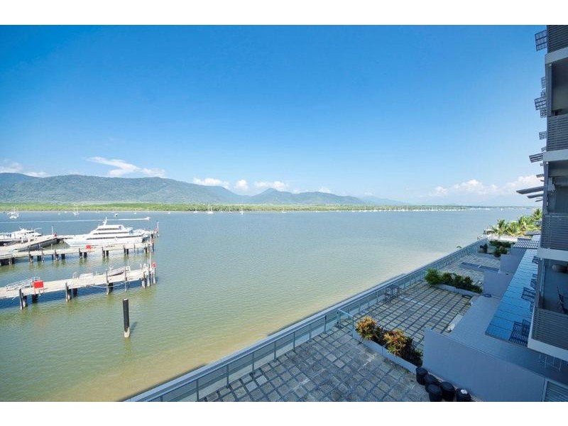 35/1 Marlin Parade, Cairns QLD 4870