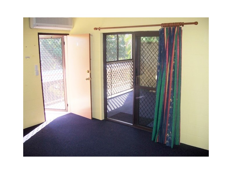 Yorkeys Knob QLD 4878
