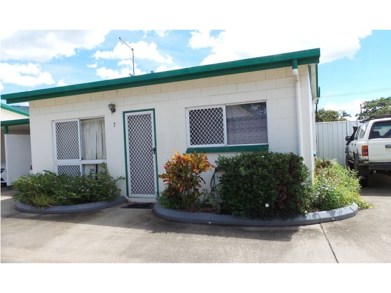 7/83 Wilks Street, Bungalow QLD 4870