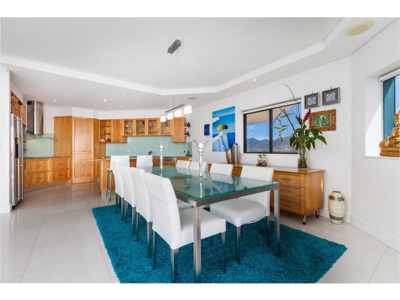 36/181 Esplanade, Cairns City QLD 4870
