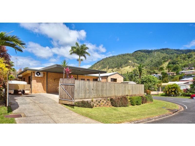 17 Sandpiper Court, Bayview Heights QLD 4868
