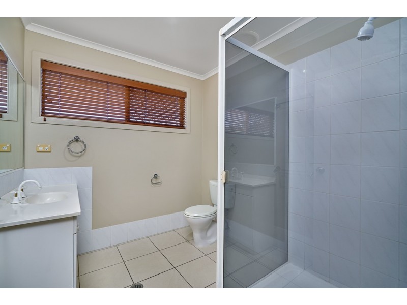17 Sandpiper Court, Bayview Heights QLD 4868
