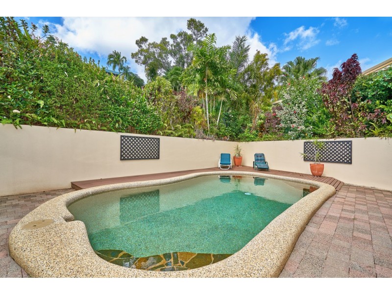 17 Sandpiper Court, Bayview Heights QLD 4868