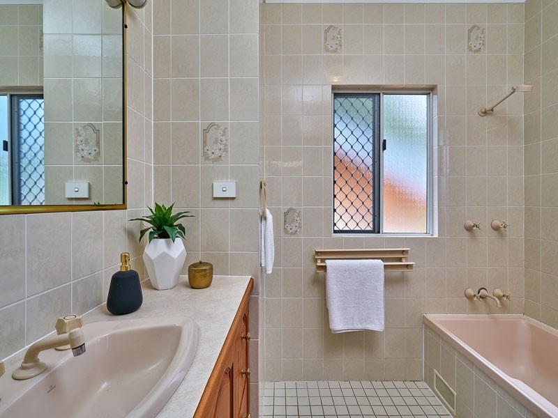 Bayview Heights QLD 4868