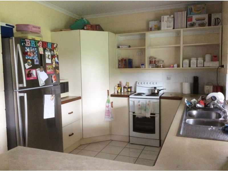 Bentley Park QLD 4869