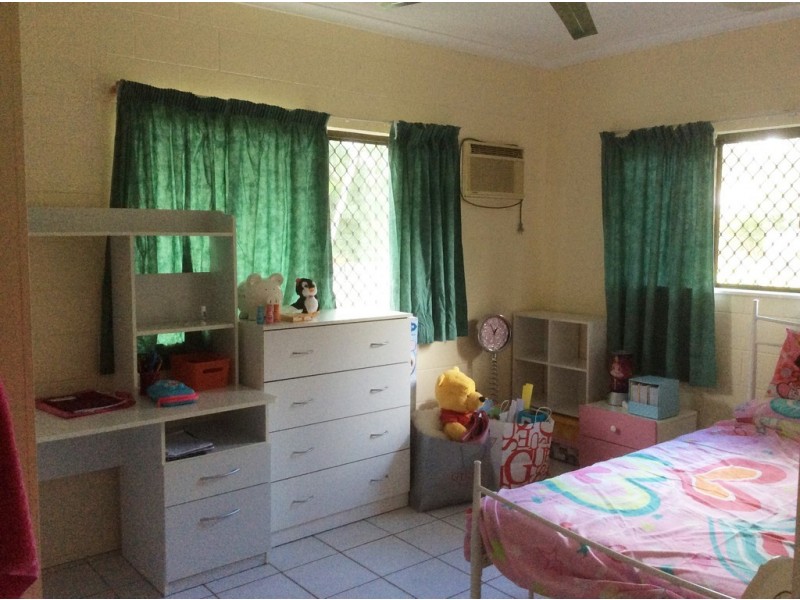 Bentley Park QLD 4869