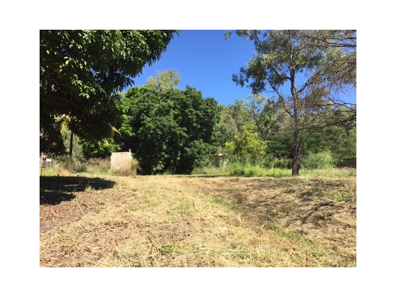 10 Sandpiper Street, East Trinity QLD 4871