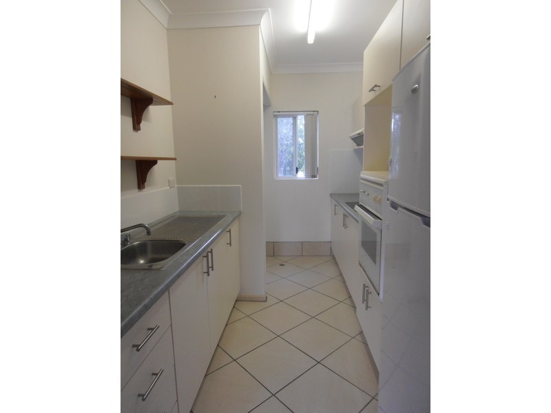 4/215 Kamerunga Road, Freshwater QLD 4870