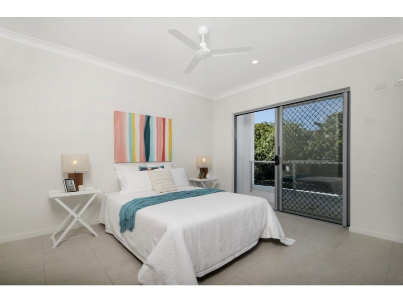 Yorkeys Knob QLD 4878