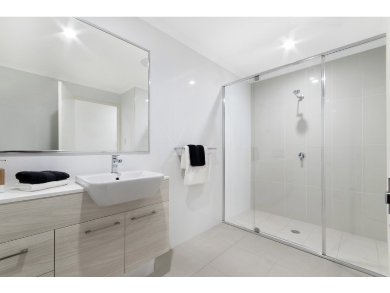 Yorkeys Knob QLD 4878