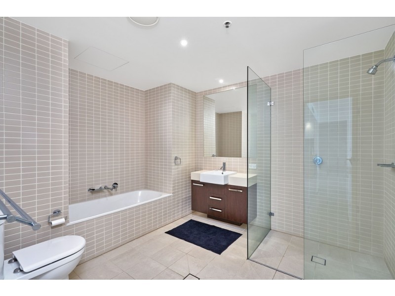 Cairns City QLD 4870