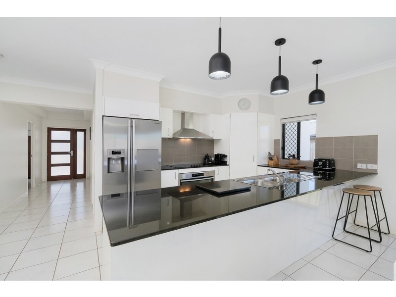 15 Devine Crescent, Gordonvale QLD 4865