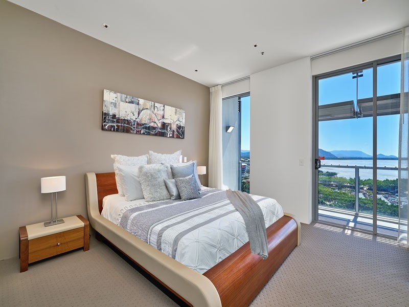 Cairns City QLD 4870