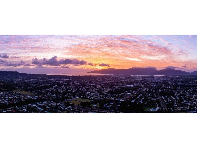 80 Summer Hill Drive, Mooroobool QLD 4870