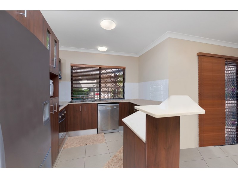 49/1-15 Robson Street, Mooroobool QLD 4870