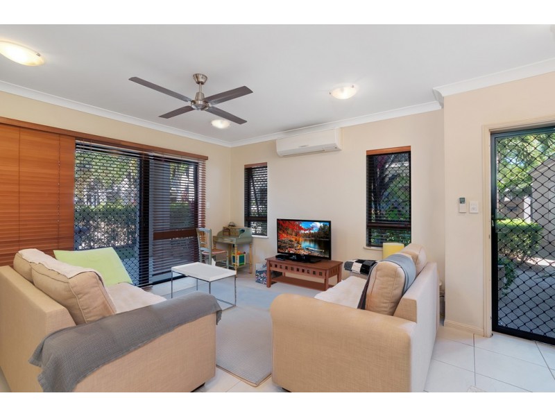 49/1-15 Robson Street, Mooroobool QLD 4870