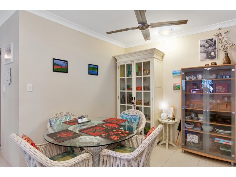 49/1-15 Robson Street, Mooroobool QLD 4870