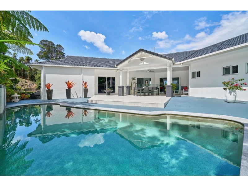 71 Summer Hill Drive, Mooroobool QLD 4870