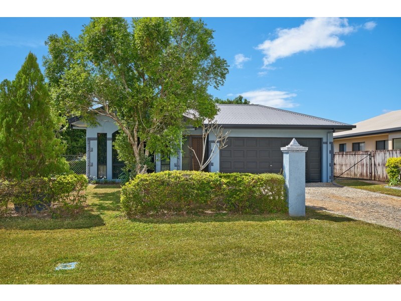 4 Picnic Street, White Rock QLD 4868