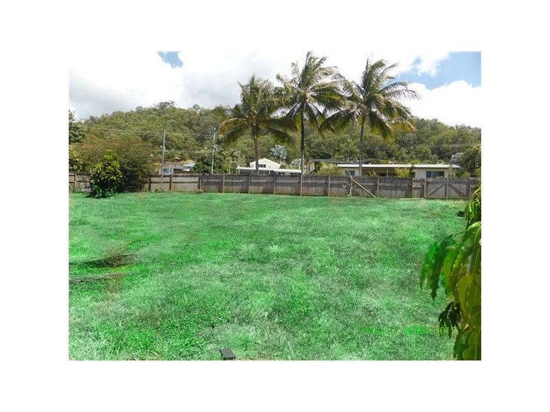 4 Atherton Street, Whitfield QLD 4870