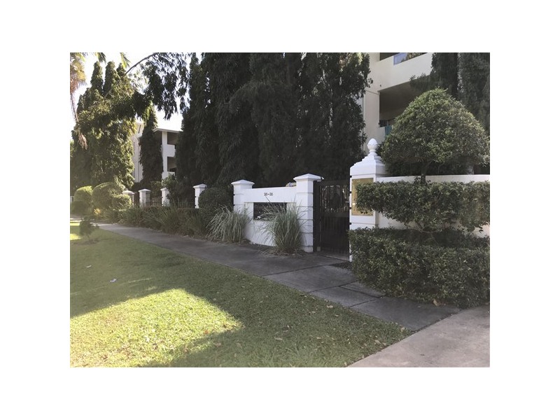 Cairns North QLD 4870