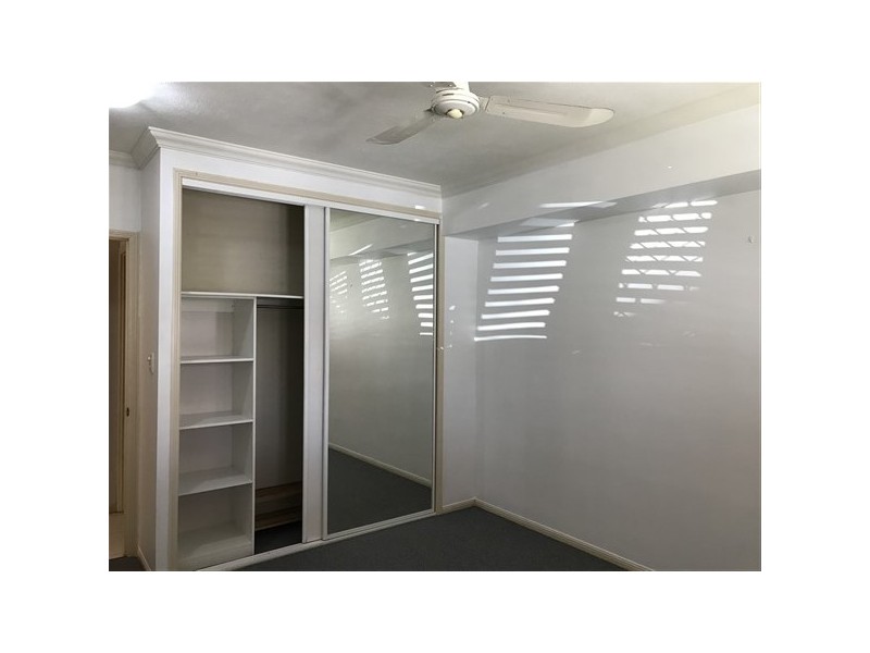 Cairns North QLD 4870