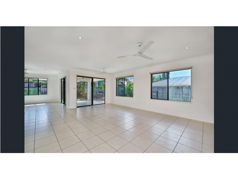 Bentley Park QLD 4869