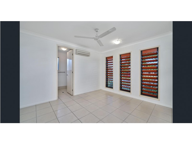 Bentley Park QLD 4869