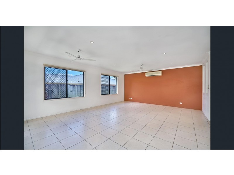 Bentley Park QLD 4869