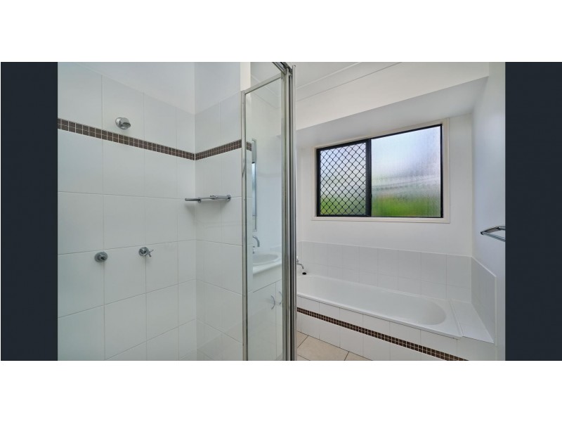 Bentley Park QLD 4869