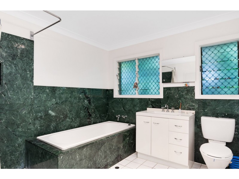 40 Langan Street, Earlville QLD 4870