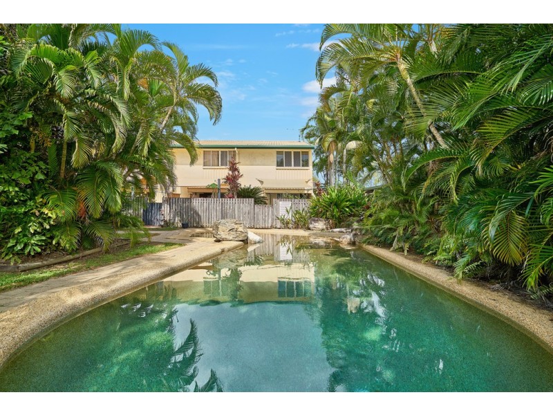 12/11-13 Pioneer Street, Manoora QLD 4870