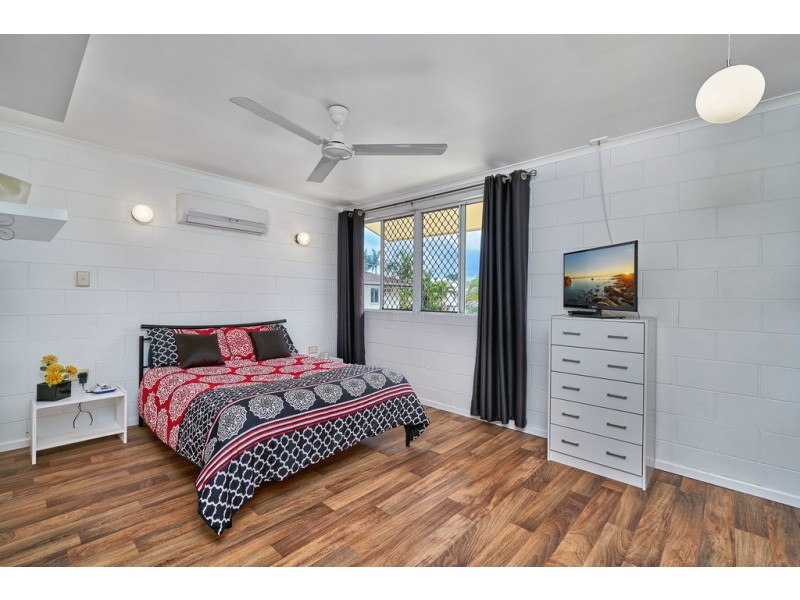 12/11-13 Pioneer Street, Manoora QLD 4870